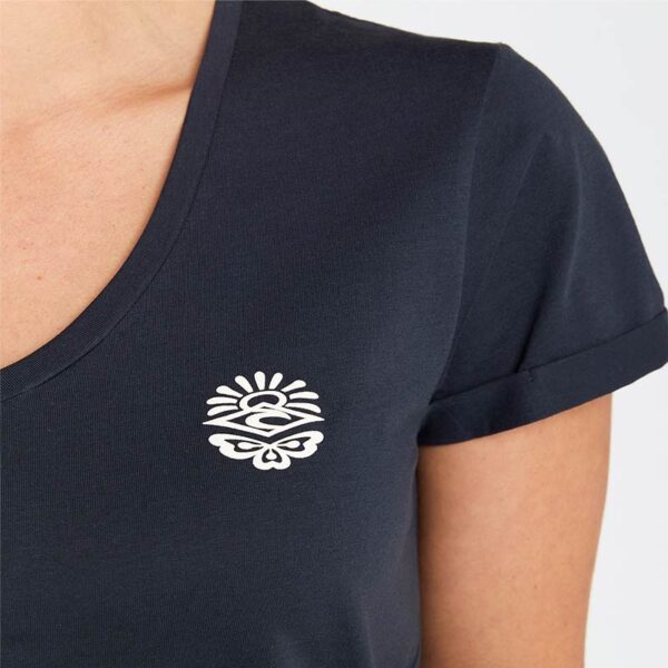 RIP CURL RE-ENTRY V NECK TSHIRT - Image 5