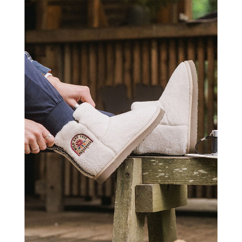 PASSENGER HIDEAWAY HUT SHERPA SLIPPER - Image 6