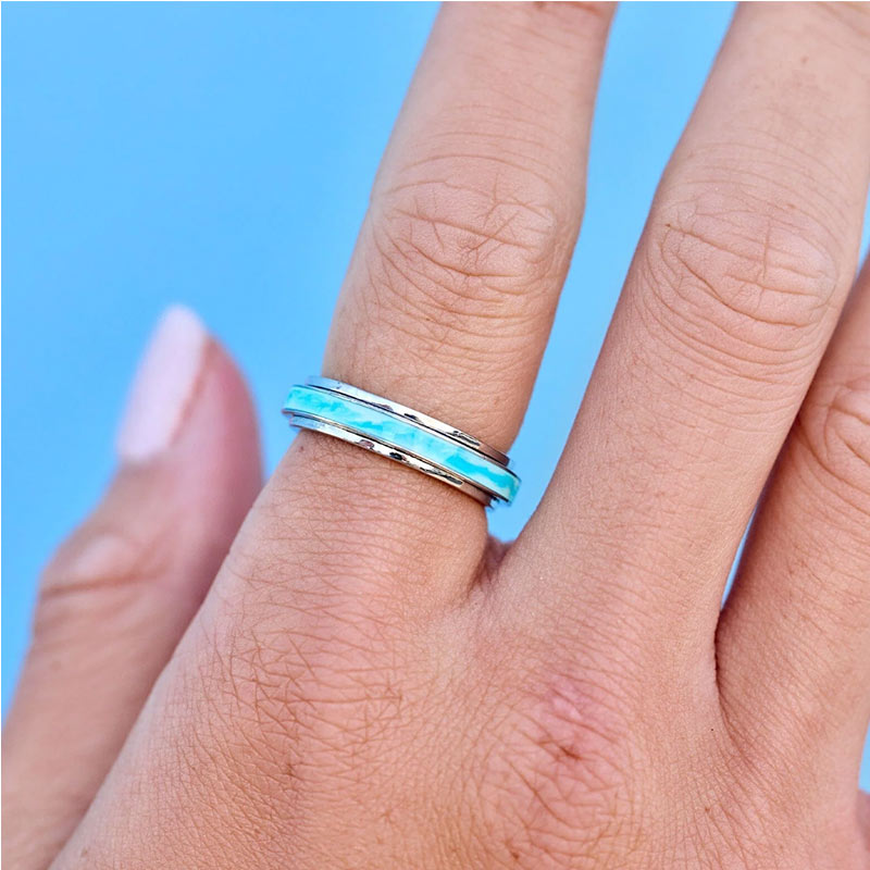 PURAVIDA TIE DYE FIDGET RING - Image 4