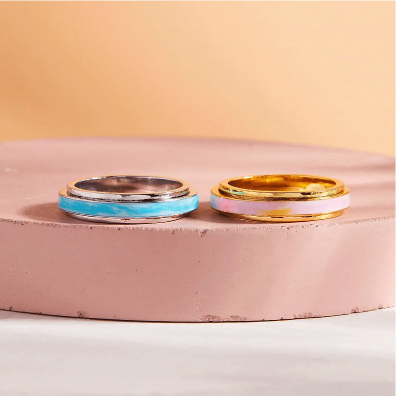 PURAVIDA TIE DYE FIDGET RING - Image 3